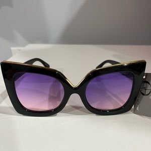 Cat eye sunglasses